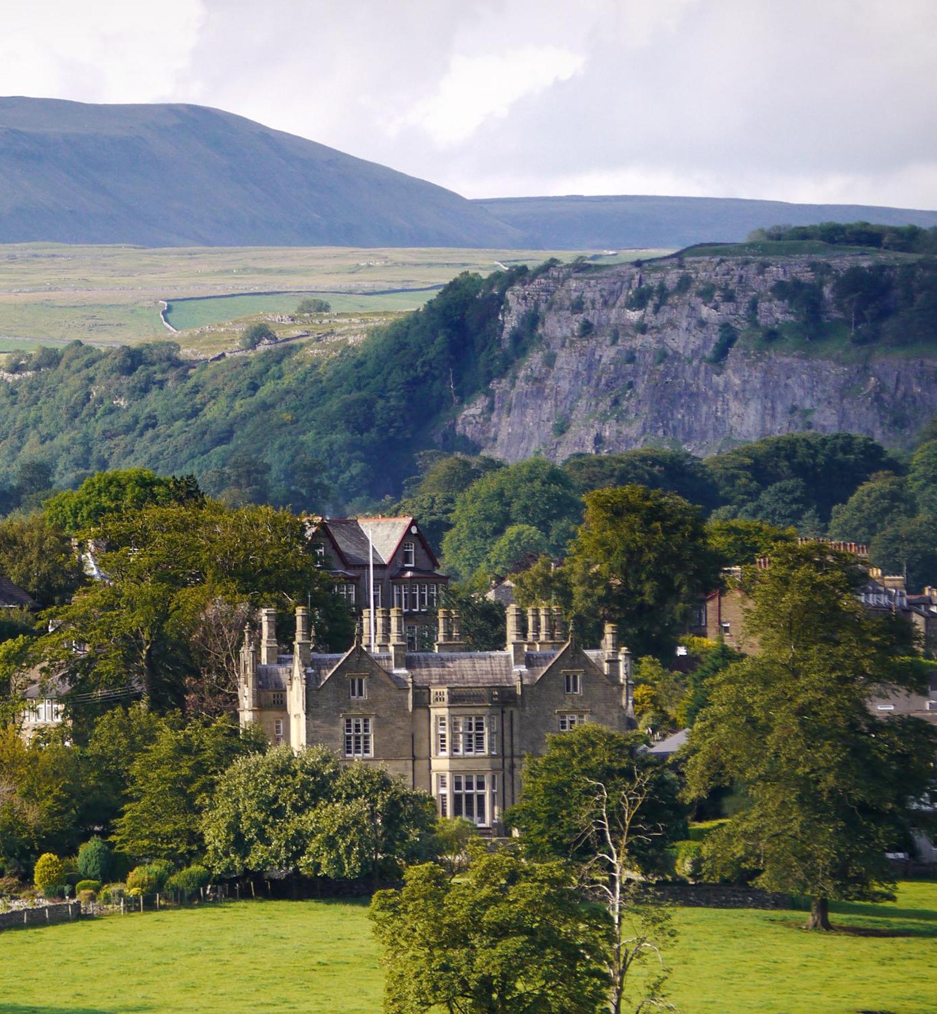 Falcon Manor Hotel Settle Eksteriør bilde